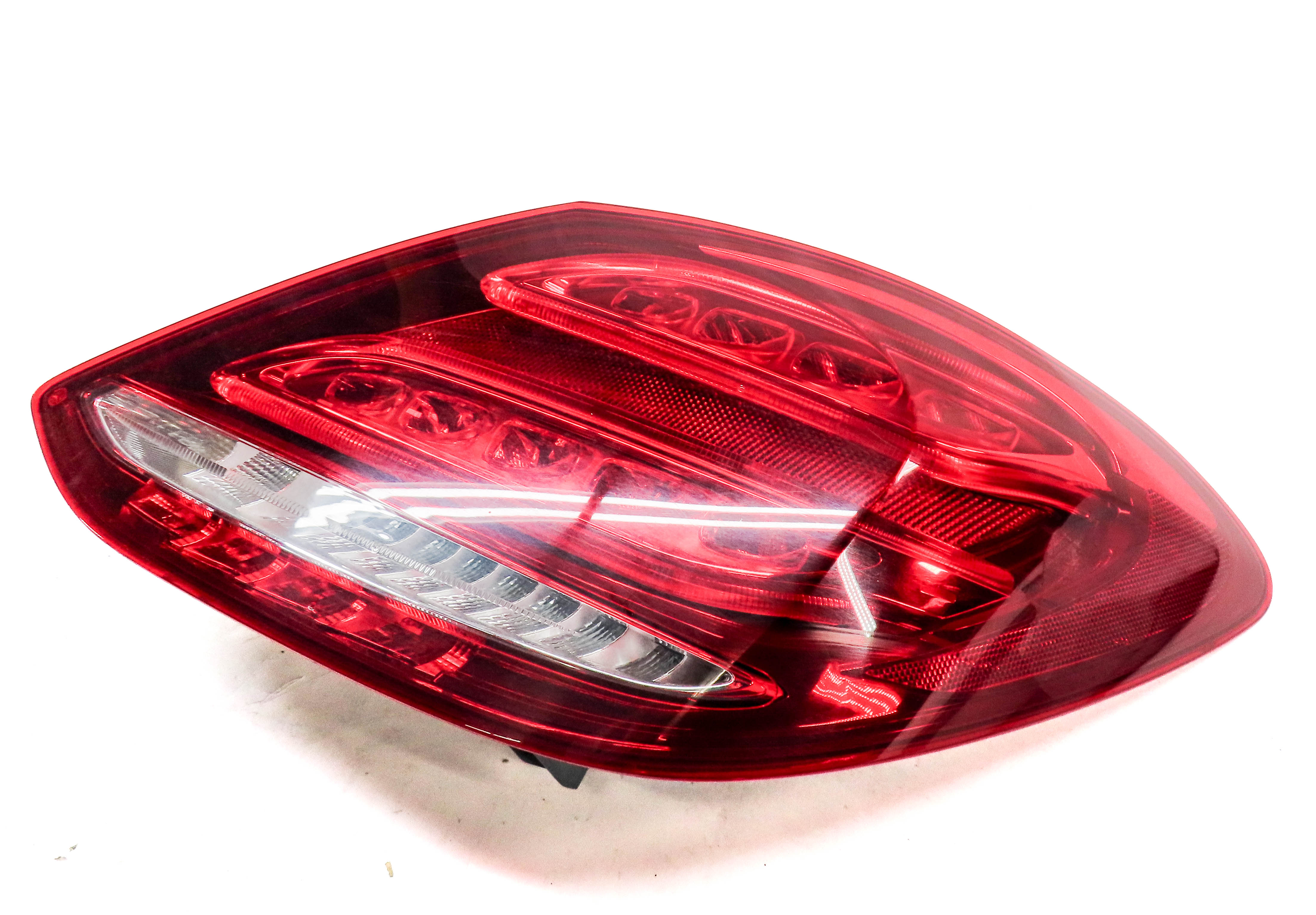 15-18 MERCEDES C300 C350 C400 C450 C63 (W205) RIGHT LED TAILLIGHT BRAKE LIGHT — exact item pictured
